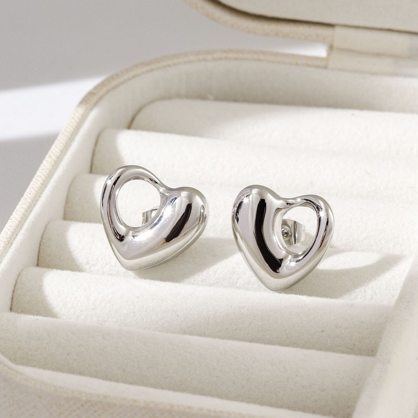Peekaboo Heart