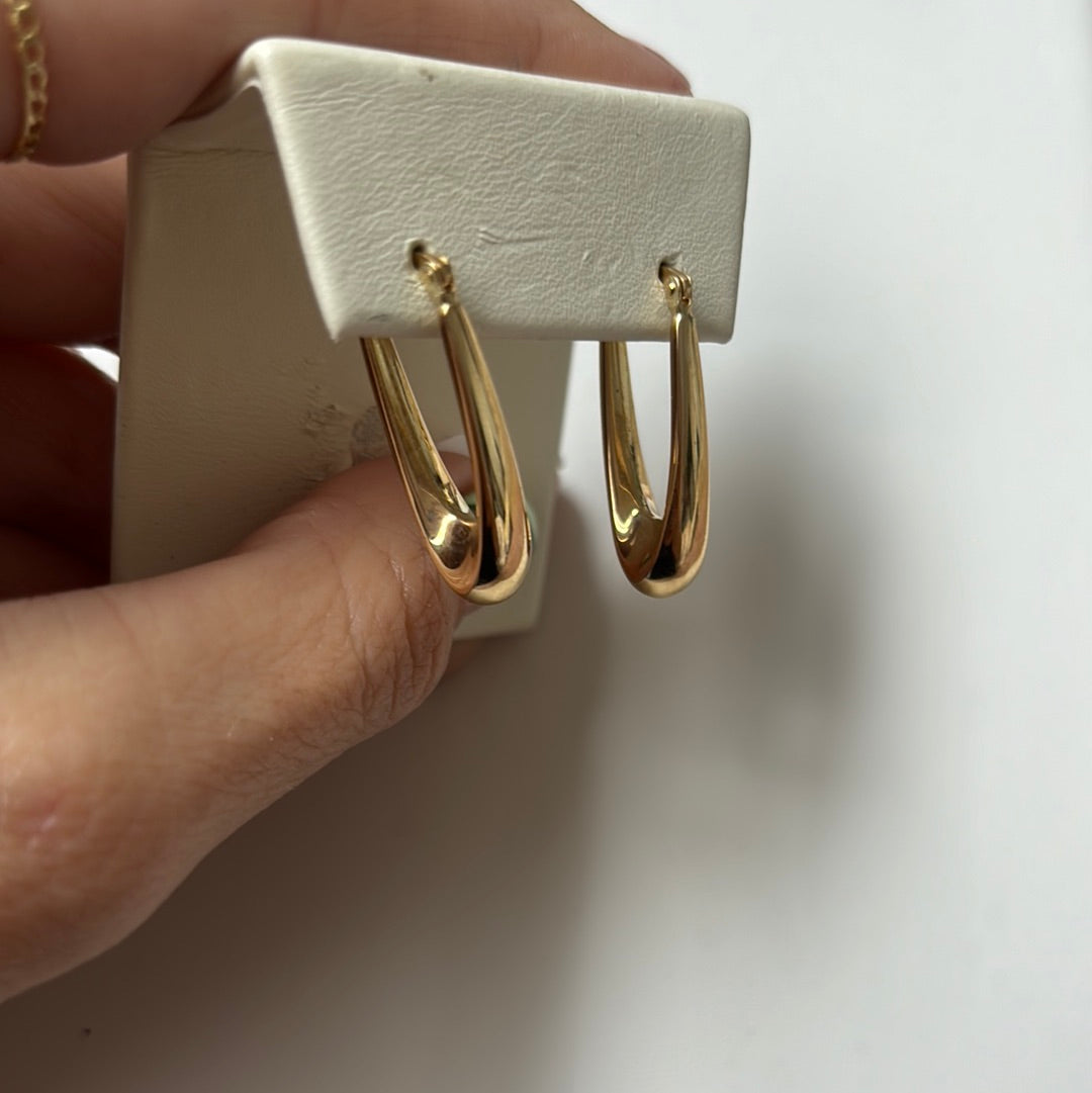14KT Gold Oval Hoops