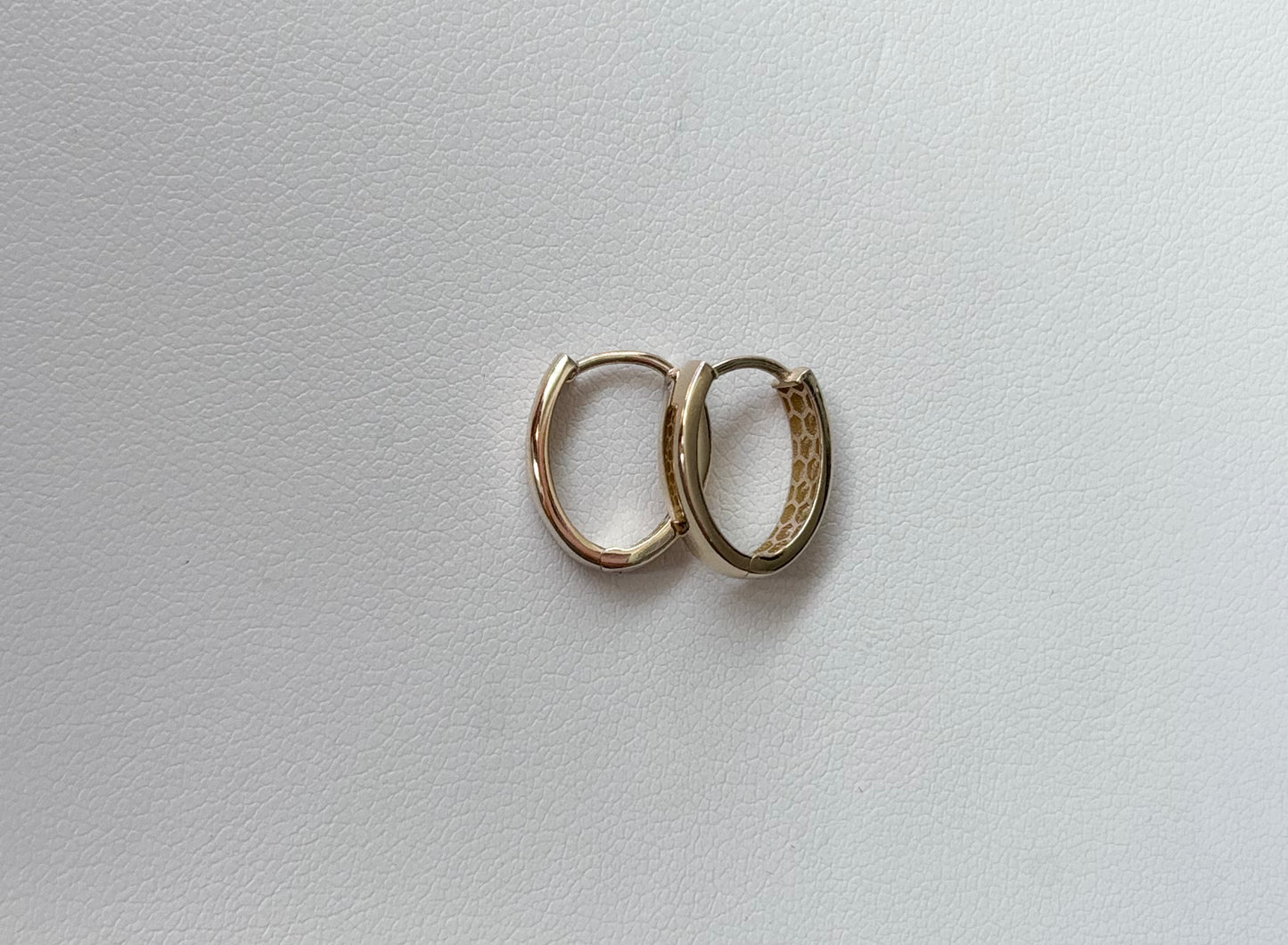 14KT GOLD Oval Mini Hoops