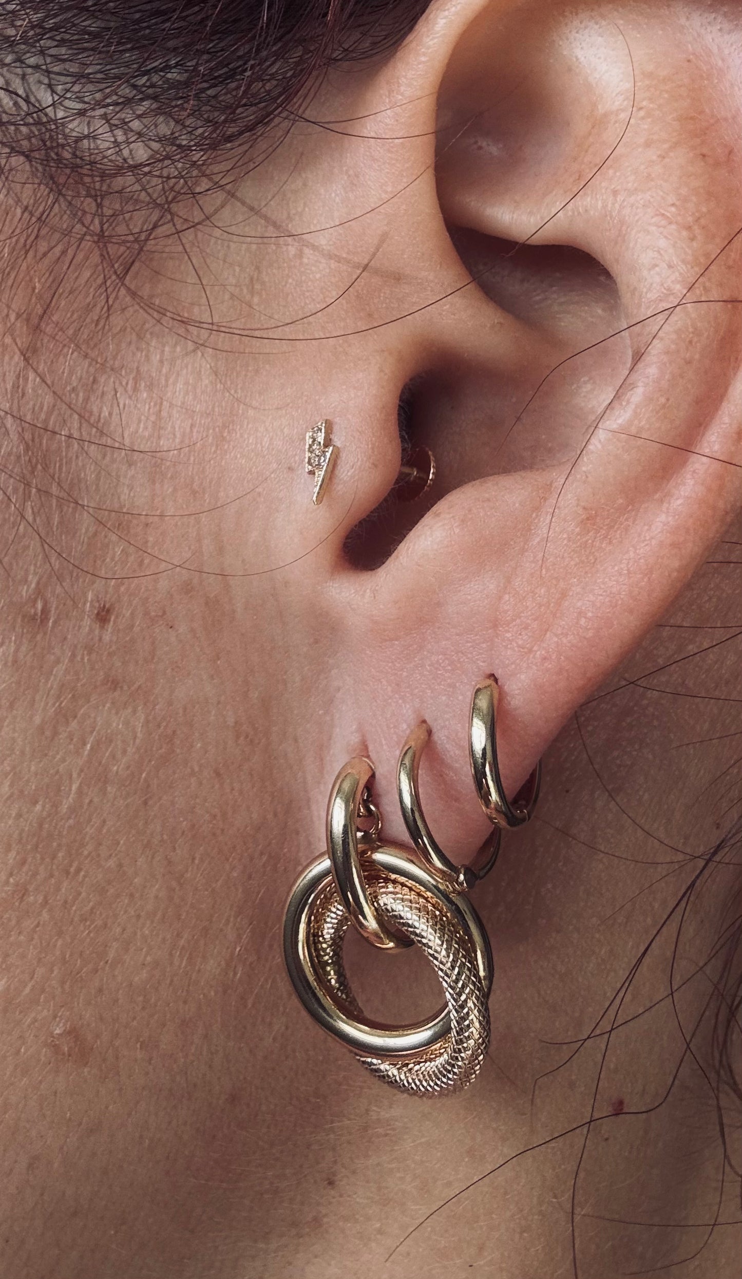 14K Solid Gold Double Interlocked Eternity Circle of Love Hoop Stud