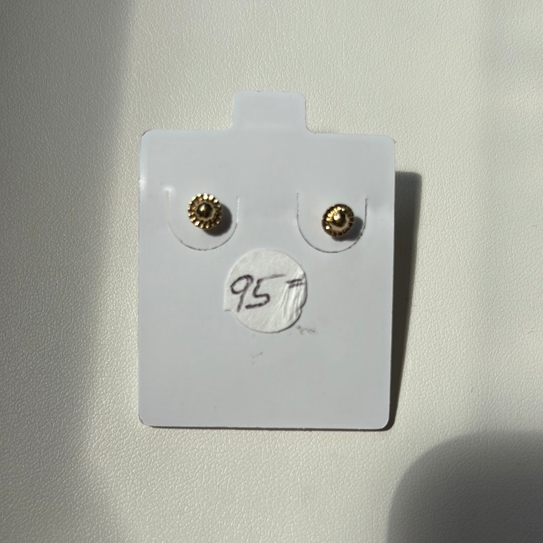 14KT GOLD Knots Studs
